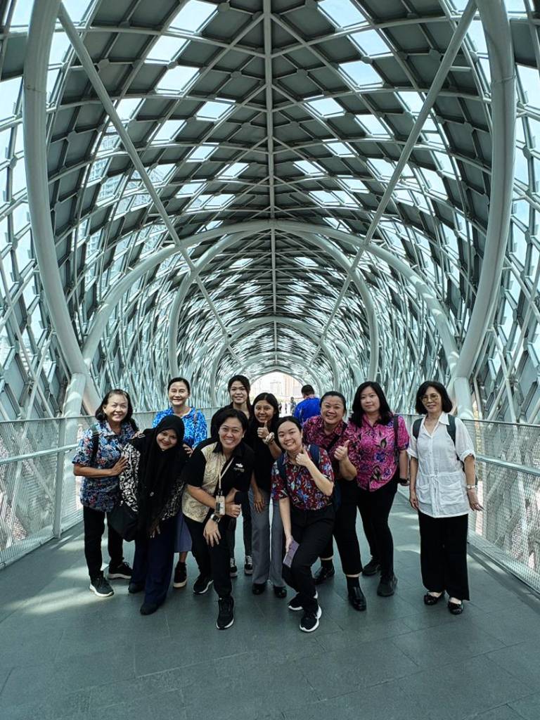GIT Academy Tourist Guide Course students during Saloma Link Visit practical training, 22 November 2025